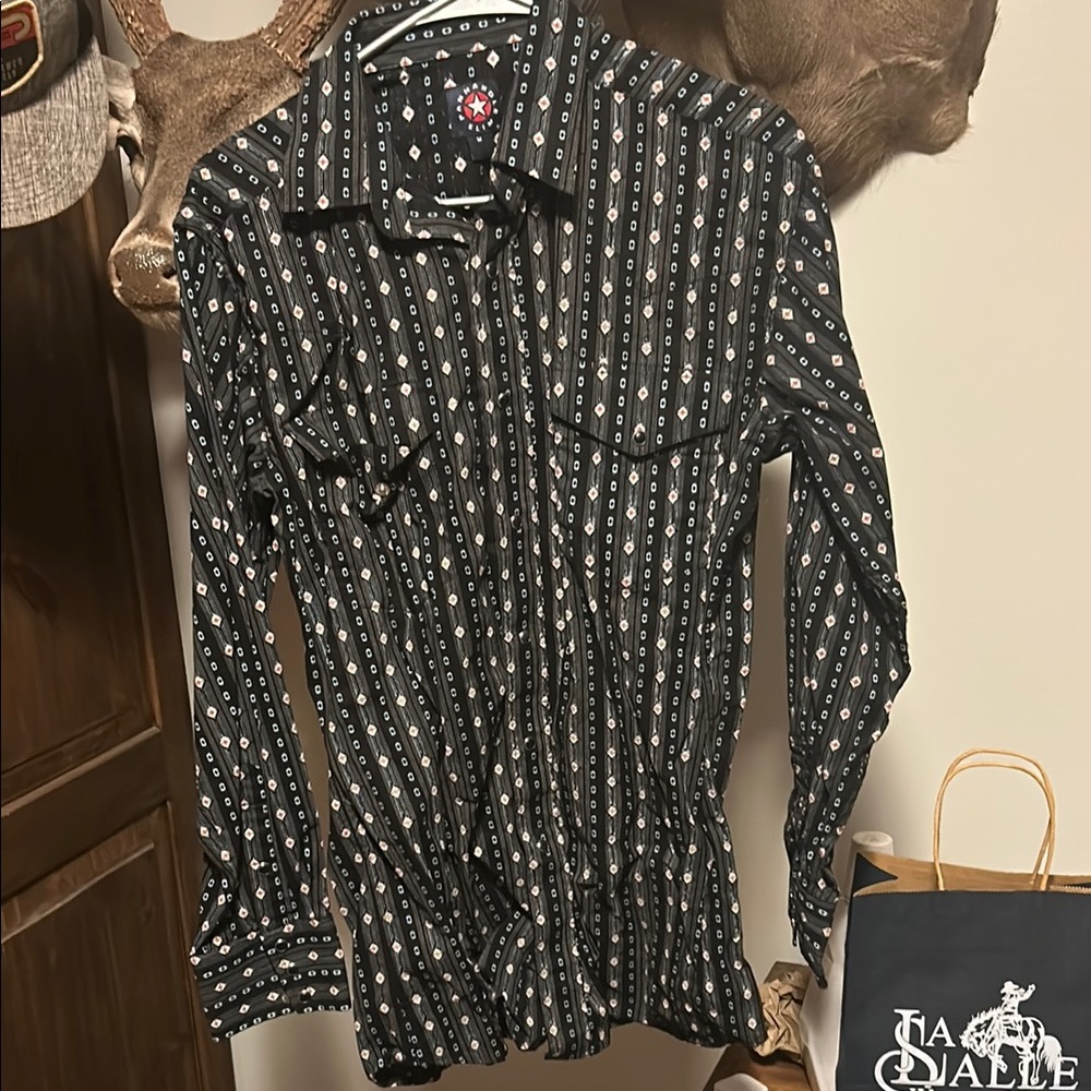 Black and White Patterned Button-Up Shirt
